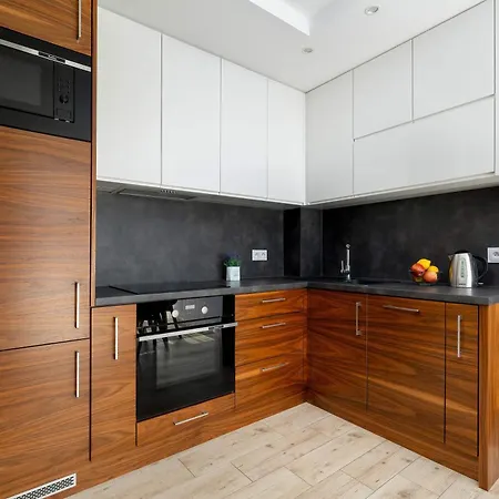 Morska Wygodny Z Parkingiem By Renters רבאל