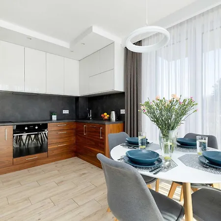 Morska Wygodny Z Parkingiem By Renters דירה *