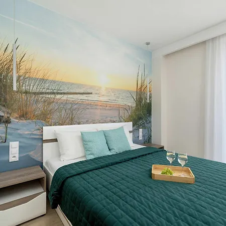 Morska Wygodny Z Parkingiem By Renters Apartment Rewal